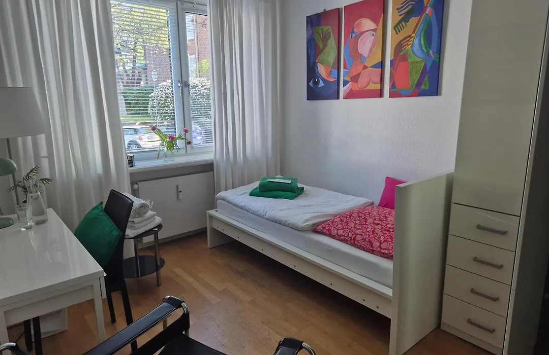 schönes Privatzimmer in Hamburg Winterhude-1